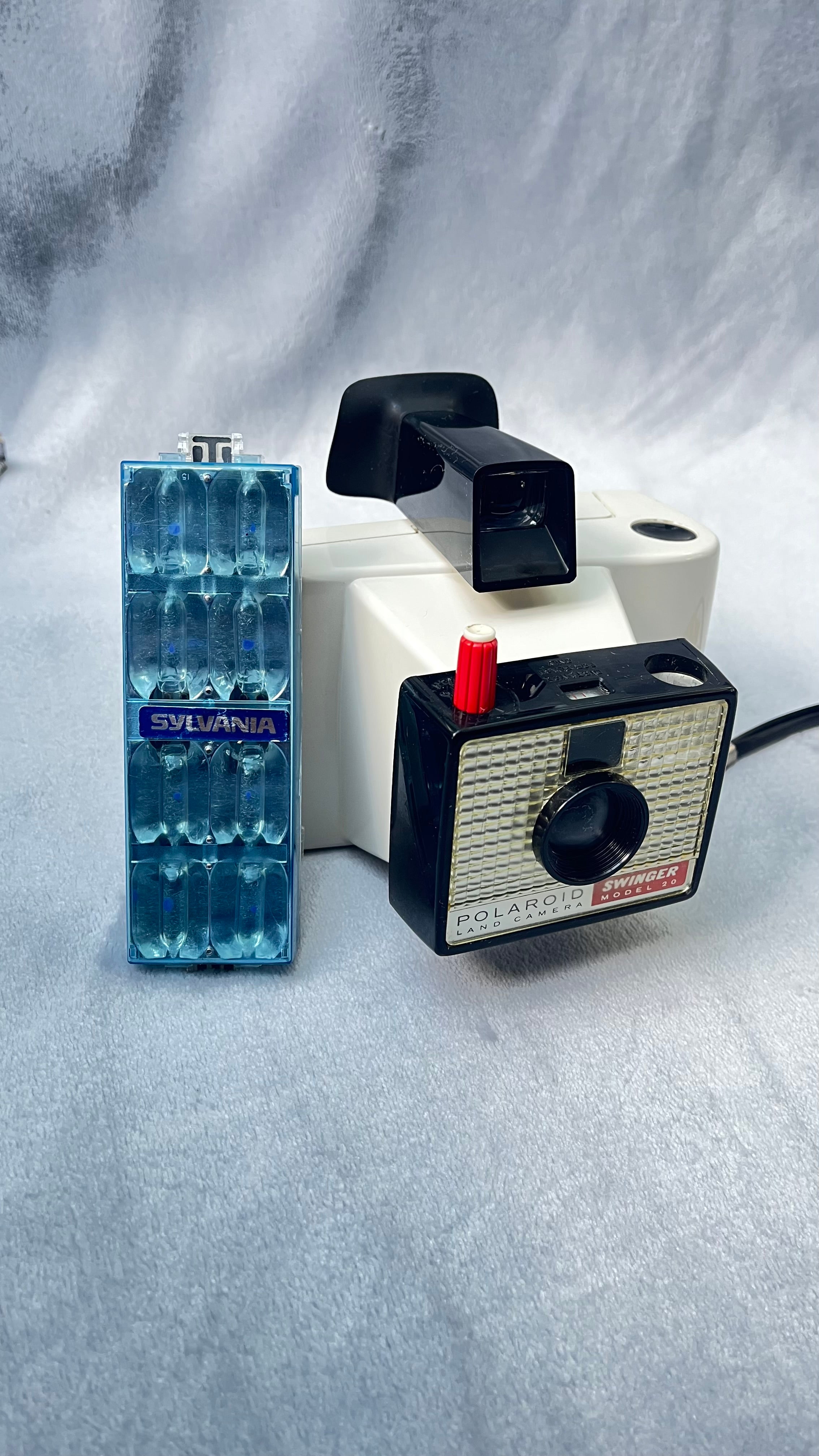 Polaroid Land Swinger Model 20